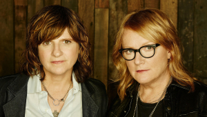 Image of Indigo Girls